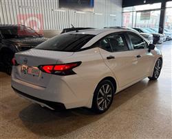 نیسان ڤێرسا